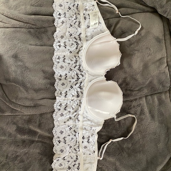 H&M Lacy White Push up Bra - Picture 6 of 10